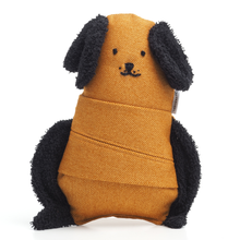 Lade das Bild in den Galerie-Viewer, Biscotti Schnüffeltier für Hunde aus Baumwolle und Cord mit Taschen für Leckerlis
